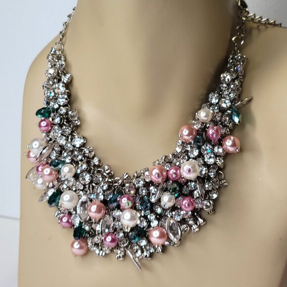 Crystal Rhinestones and Colourful Pearl Bib Collar Statement Choker Necklace - Picture 1 of 16